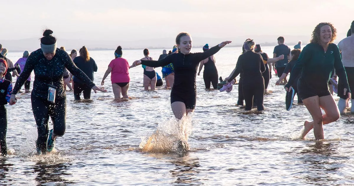 Dumfries and Galloway rugby clubs take part in New Year's Day Doddie Dook
