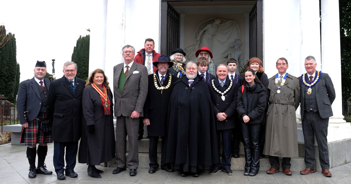 Dumfries and Galloway Burns Association holds commemorative service